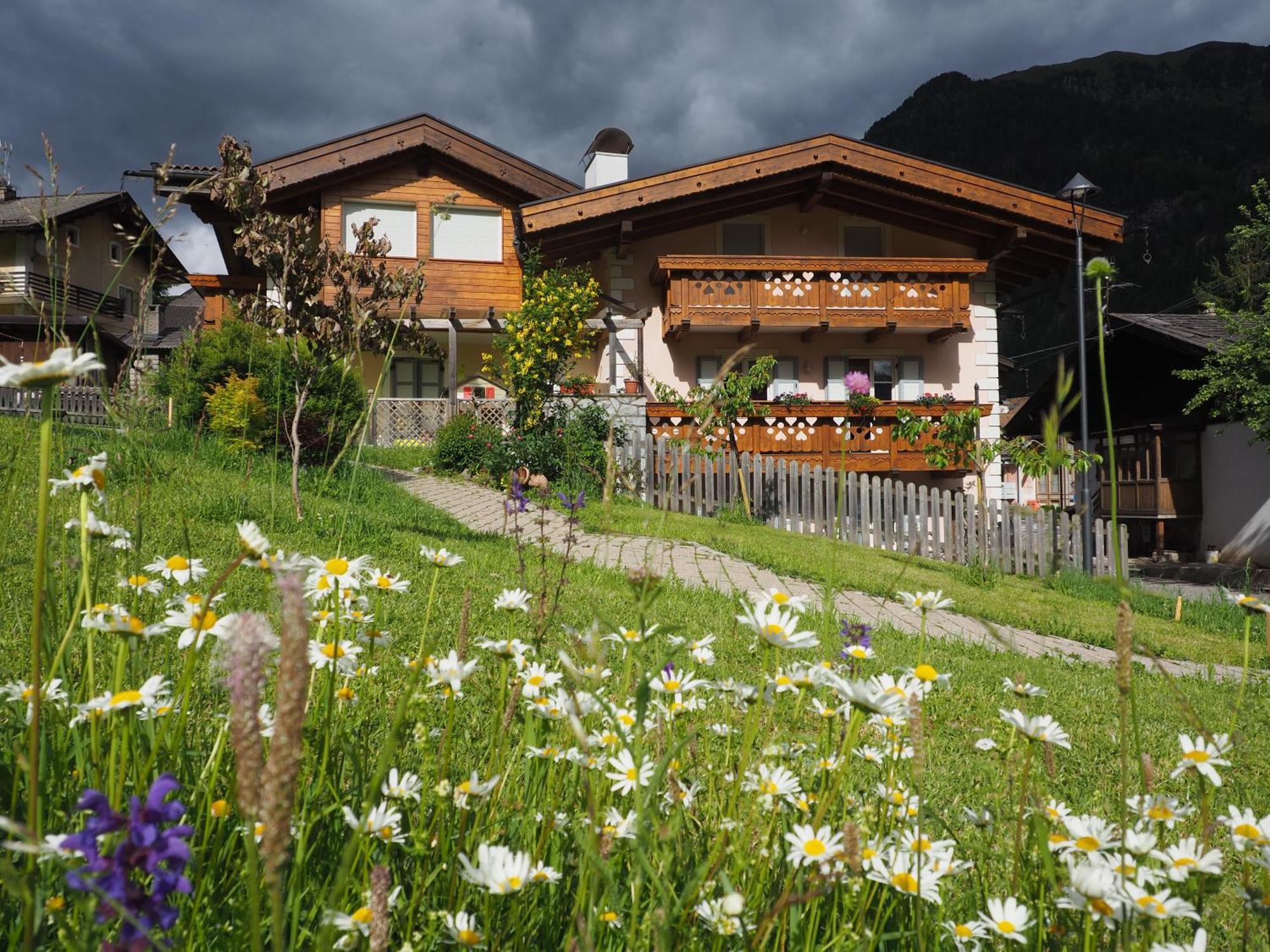 Appartamenti Residence Rodolon Campestrin Exteriör bild